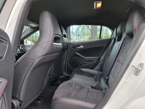 Mercedes-Benz GLA I (X156) с пробегом 2015 года, цена 2 650 000 рублей, 49323 км, внедорожник, Автокод Объявления
