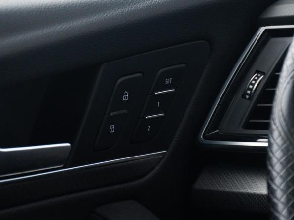 Audi Q5 II (FY) Рестайлинг с пробегом 2021 года, цена 4 699 000 рублей, 64000 км, внедорожник, Автокод Объявления