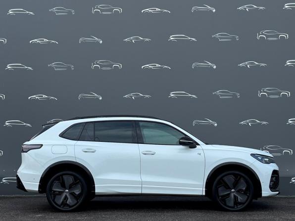 Volkswagen Tiguan III (China Market) с пробегом 2024 года, цена 4 324 600 рублей, 33626 км, внедорожник, Автокод Объявления