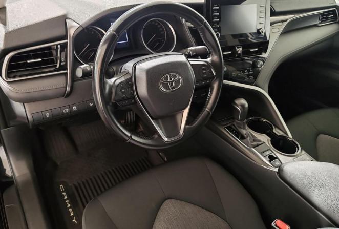Toyota Camry VIII (XV70) Рестайлинг с пробегом 2021 года, цена 2 580 000 рублей, 112021 км, седан, Автокод Объявления