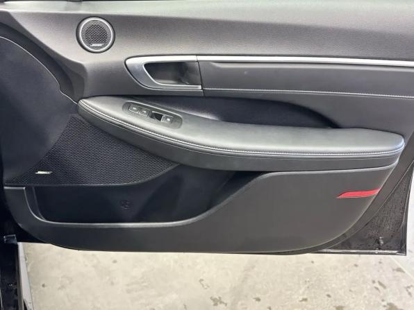 Hyundai Sonata VIII (DN8) с пробегом 2019 года, цена 2 259 000 рублей, 101000 км, седан, Автокод Объявления