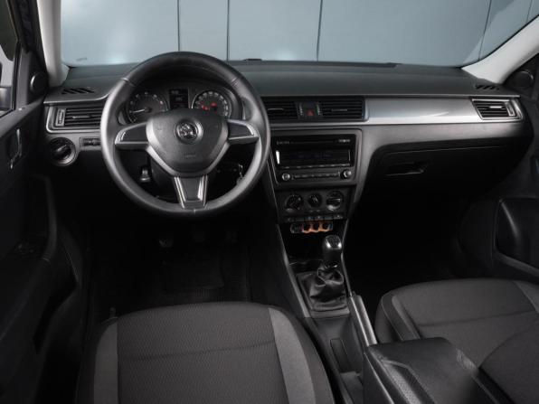 Skoda Rapid I с пробегом 2014 года, цена 998 000 рублей, 146293 км, лифтбек, Автокод Объявления