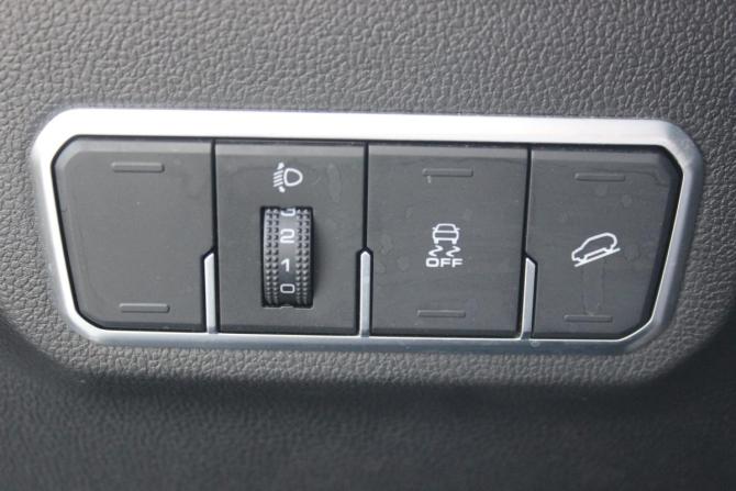 Haval M6 II с пробегом 2023 года, цена 1 497 000 рублей, 129543 км, внедорожник, Автокод Объявления