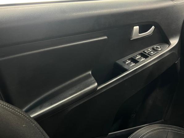 Kia Sportage III с пробегом 2012 года, цена 1 180 000 рублей, 157000 км, внедорожник, Автокод Объявления
