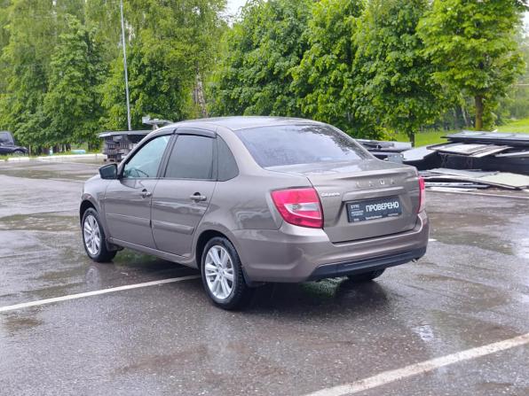 Lada (ВАЗ) Granta I Рестайлинг с пробегом 2021 года, цена 556 000 рублей, 110596 км, седан, Автокод Объявления