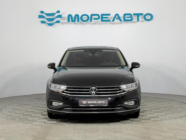 Volkswagen Passat B8 Рестайлинг с пробегом 2021 года, цена 2 600 000 рублей, 122934 км, седан, Автокод Объявления