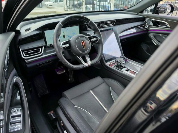 Hongqi H6 с пробегом 2025 года, цена 4 099 000 рублей, 2332 км, лифтбек, Автокод Объявления