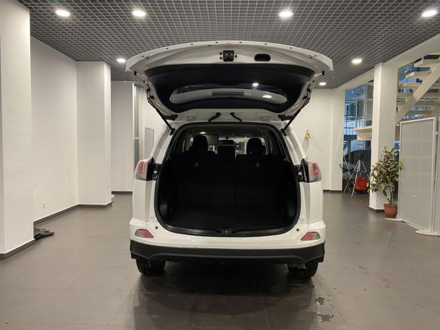 Toyota RAV4 IV (XA40) Рестайлинг Чебоксары  - изображение 36
