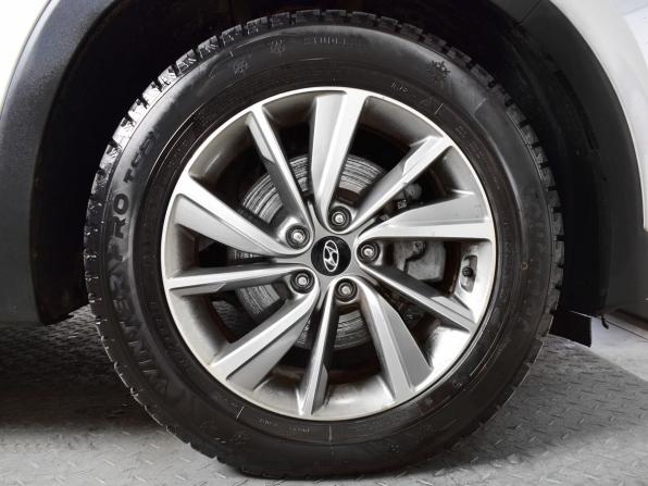 Hyundai Santa Fe IV с пробегом 2019 года, цена 2 525 997 рублей, 181518 км, внедорожник, Автокод Объявления