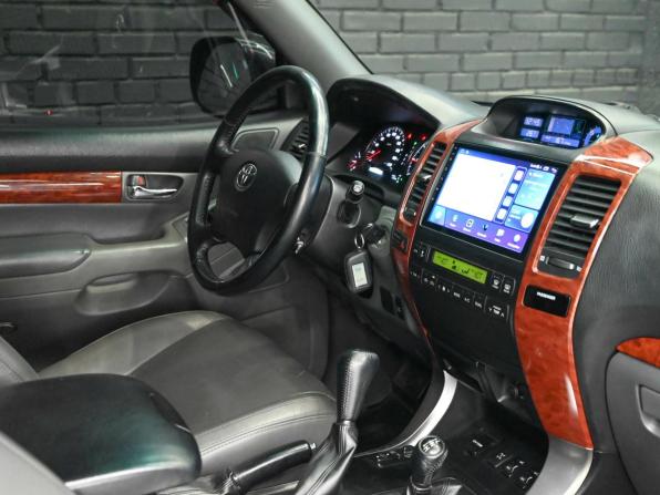 Toyota Land Cruiser Prado 120 Series Рестайлинг с пробегом 2007 года, цена 2 340 000 рублей, 296413 км, внедорожник, Автокод Объявления