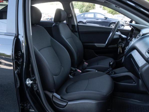 Kia Rio III Рестайлинг с пробегом 2015 года, цена 1 150 000 рублей, 124661 км, седан, Автокод Объявления