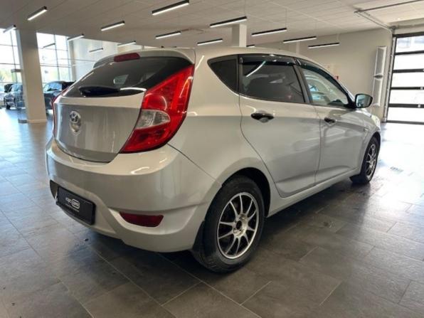 Hyundai Solaris I с пробегом 2014 года, цена 760 000 рублей, 170372 км, хэтчбек, Автокод Объявления