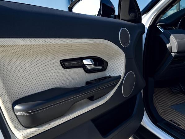 Land Rover Range Rover Evoque I с пробегом 2014 года, цена 1 565 000 рублей, 139561 км, внедорожник, Автокод Объявления