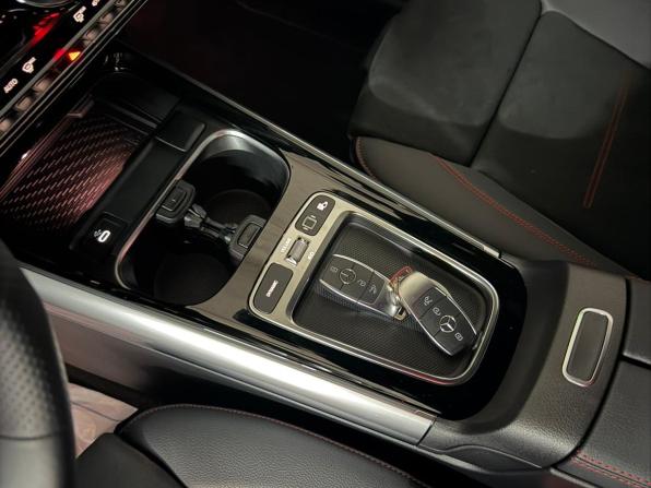 Новый Mercedes-Benz GLA II (H247) Рестайлинг 2025 года, цена 5 990 000 рублей, внедорожник, Автокод Объявления