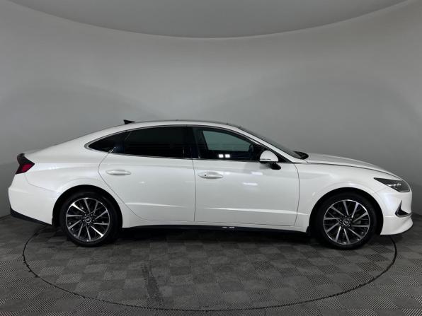 Hyundai Sonata VIII (DN8) с пробегом 2022 года, цена 2 097 000 рублей, 252200 км, седан, Автокод Объявления