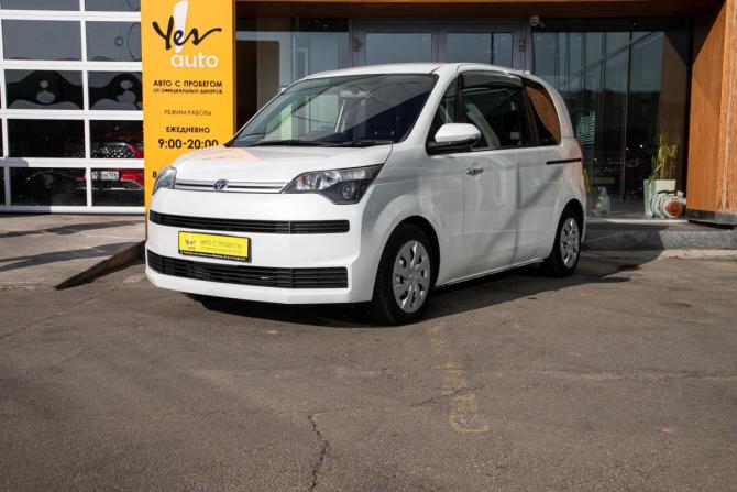 Toyota Spade с пробегом 2015 года, цена 935 000 рублей, 92000 км, компактвэн, Автокод Объявления