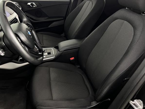 BMW 1 серии III (F40) с пробегом 2020 года, цена 2 100 000 рублей, 130000 км, хэтчбек, Автокод Объявления