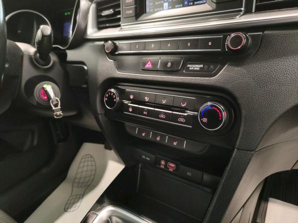 Kia Ceed III с пробегом 2018 года, цена 1 469 000 рублей, 45611 км, хэтчбек, Автокод Объявления