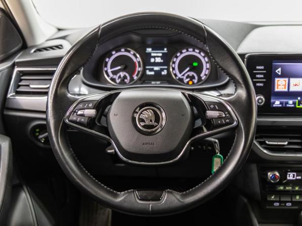 Skoda Rapid II с пробегом 2021 года, цена 1 498 000 рублей, 110441 км, лифтбек, Автокод Объявления