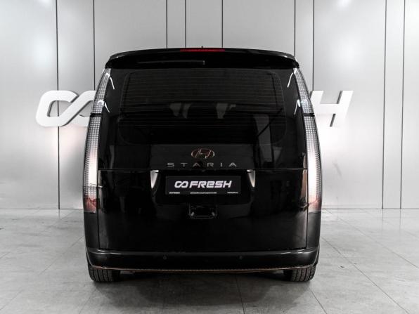 Hyundai Staria I с пробегом 2023 года, цена 5 799 000 рублей, 68523 км, минивэн, Автокод Объявления