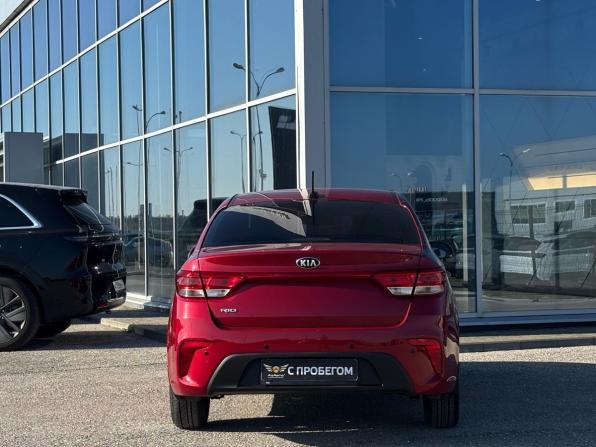 Kia Rio IV с пробегом 2017 года, цена 1 329 000 рублей, 84900 км, седан, Автокод Объявления
