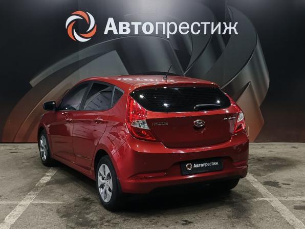 Hyundai Solaris I Рестайлинг с пробегом 2015 года, цена 1 080 000 рублей, 117410 км, хэтчбек, Автокод Объявления