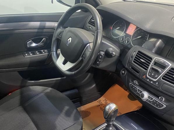 Renault Laguna III с пробегом 2009 года, цена 704 000 рублей, 334005 км, универсал, Автокод Объявления