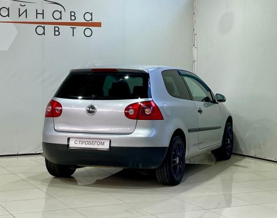 Volkswagen Golf V с пробегом 2004 года, цена 495 000 рублей, 184017 км, хэтчбек, Автокод Объявления