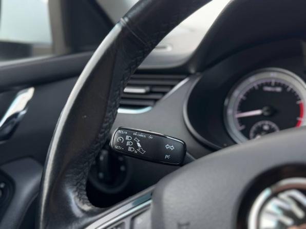 Skoda Octavia III (A7) Рестайлинг с пробегом 2019 года, цена 1 919 000 рублей, 139666 км, лифтбек, Автокод Объявления