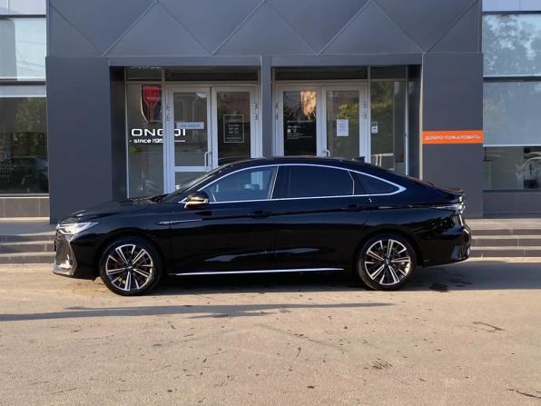 Chery Arrizo 8 с пробегом 2023 года, цена 1 985 000 рублей, 43000 км, седан, Автокод Объявления