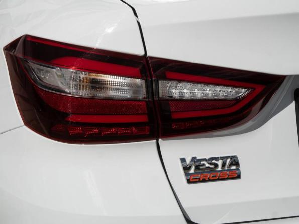 Lada (ВАЗ) Vesta I Рестайлинг (NG) с пробегом 2023 года, цена 1 459 000 рублей, 48098 км, седан, Автокод Объявления