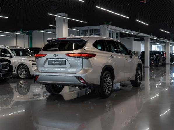 Toyota Highlander IV (XU70) с пробегом 2026 года, цена 5 700 000 рублей, 16 км, внедорожник, Автокод Объявления