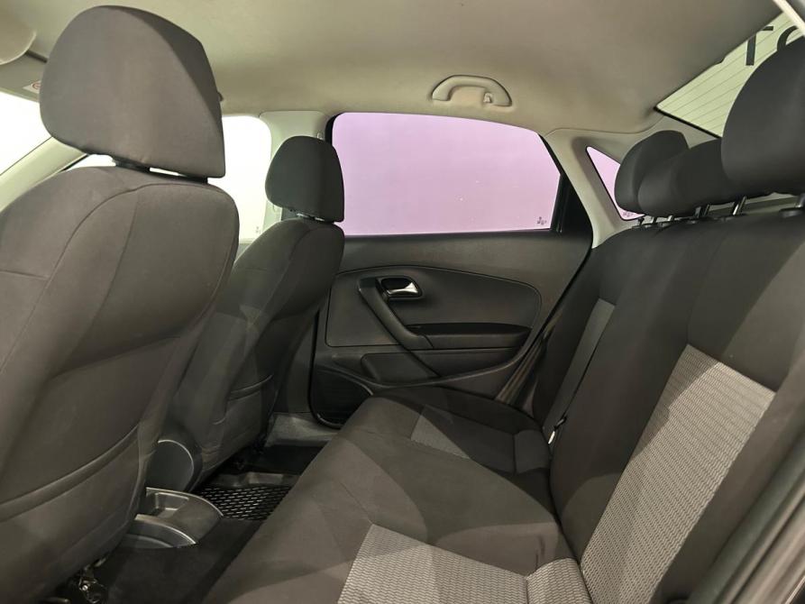 Volkswagen Polo V Санкт-Петербург  - изображение 14