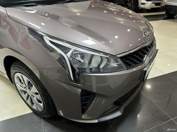 Kia Rio IV Рестайлинг с пробегом 2021 года, цена 1 635 000 рублей, 98939 км, седан, Автокод Объявления