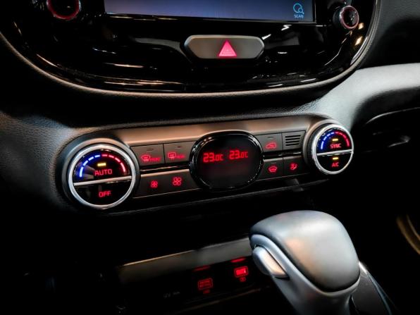 Kia Soul III с пробегом 2022 года, цена 2 345 000 рублей, 55773 км, хэтчбек, Автокод Объявления