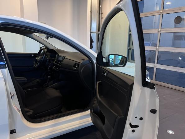 Volkswagen Polo VI с пробегом 2022 года, цена 1 610 000 рублей, 88626 км, лифтбек, Автокод Объявления