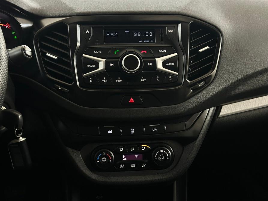 Lada (ВАЗ) Vesta I Москва  - изображение 7