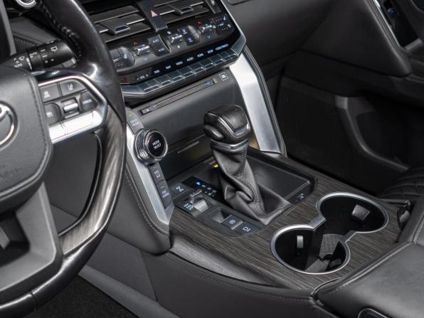 Toyota Land Cruiser 300 Series с пробегом 2022 года, цена 8 890 000 рублей, 122786 км, внедорожник, Автокод Объявления