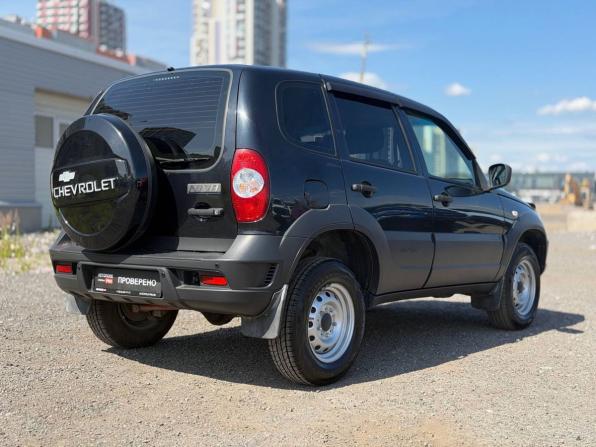 Chevrolet Niva I Рестайлинг с пробегом 2018 года, цена 715 000 рублей, 86182 км, внедорожник, Автокод Объявления