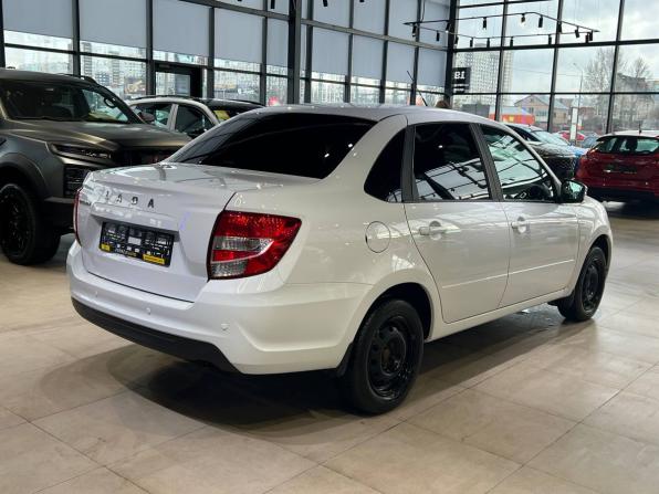 Lada (ВАЗ) Granta I Рестайлинг с пробегом 2024 года, цена 880 000 рублей, 12400 км, седан, Автокод Объявления