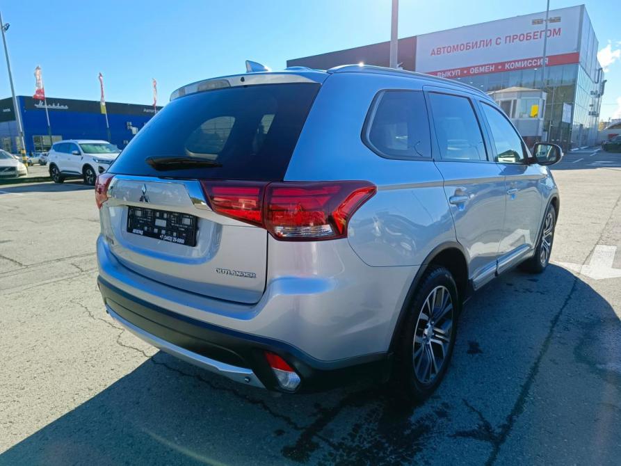 Mitsubishi Outlander III Рестайлинг 3 Тюмень  - изображение 7