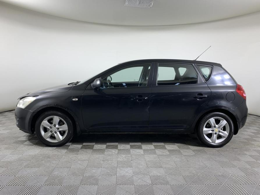Kia Ceed I Москва  - изображение 8