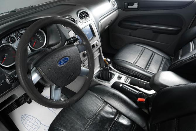 Ford Focus II Рестайлинг с пробегом 2008 года, цена 479 000 рублей, 307000 км, хэтчбек, Автокод Объявления