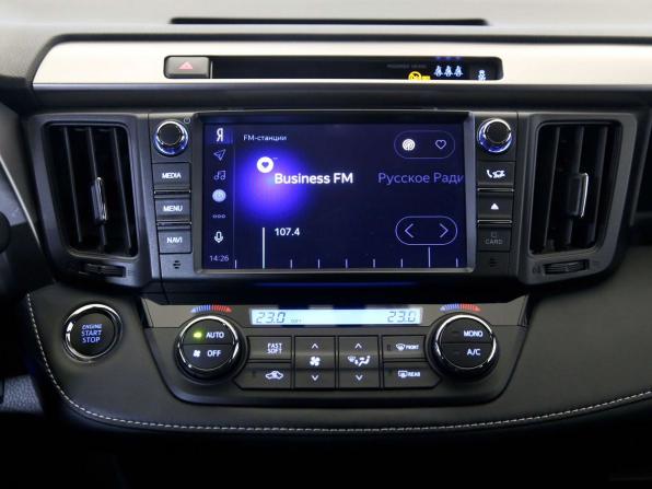 Toyota RAV4 IV (XA40) Рестайлинг с пробегом 2018 года, цена 2 450 000 рублей, 125006 км, внедорожник, Автокод Объявления