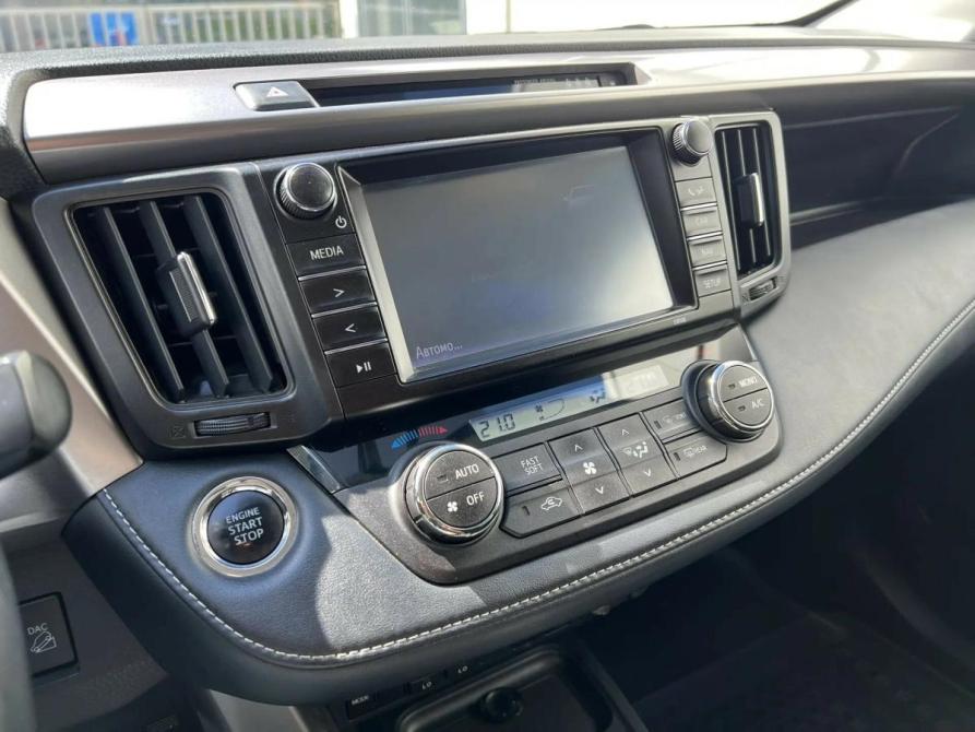 Toyota RAV4 IV (XA40) Рестайлинг Санкт-Петербург  - изображение 17