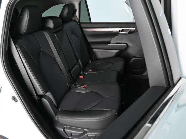 Toyota Highlander IV (XU70) с пробегом 2026 года, цена 5 749 000 рублей, 54 км, внедорожник, Автокод Объявления