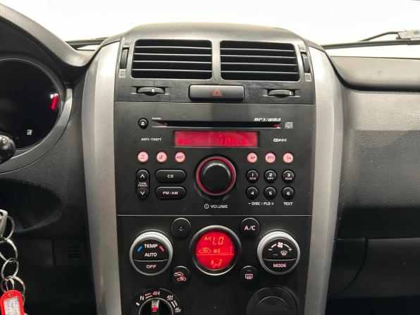 Suzuki Grand Vitara II Рестайлинг с пробегом 2011 года, цена 999 000 рублей, 150935 км, внедорожник, Автокод Объявления