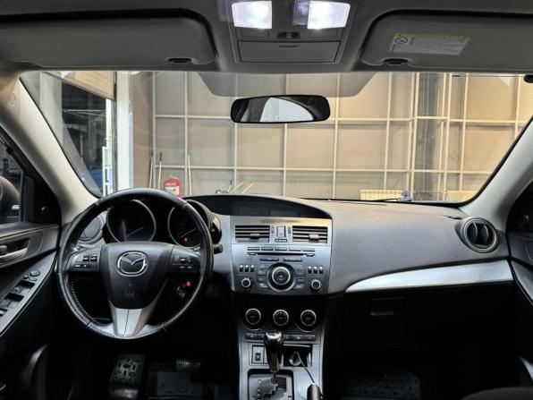 Mazda 3 II (BL) Рестайлинг с пробегом 2012 года, цена 927 000 рублей, 134000 км, седан, Автокод Объявления