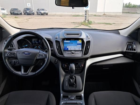 Ford Kuga II Рестайлинг с пробегом 2018 года, цена 1 870 000 рублей, 93637 км, внедорожник, Автокод Объявления