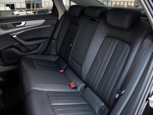 Audi A6 V (C8) с пробегом 2021 года, цена 3 348 000 рублей, 110732 км, седан, Автокод Объявления